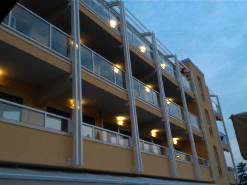 Hotel Bisesti ***S Garda  Exterior photo